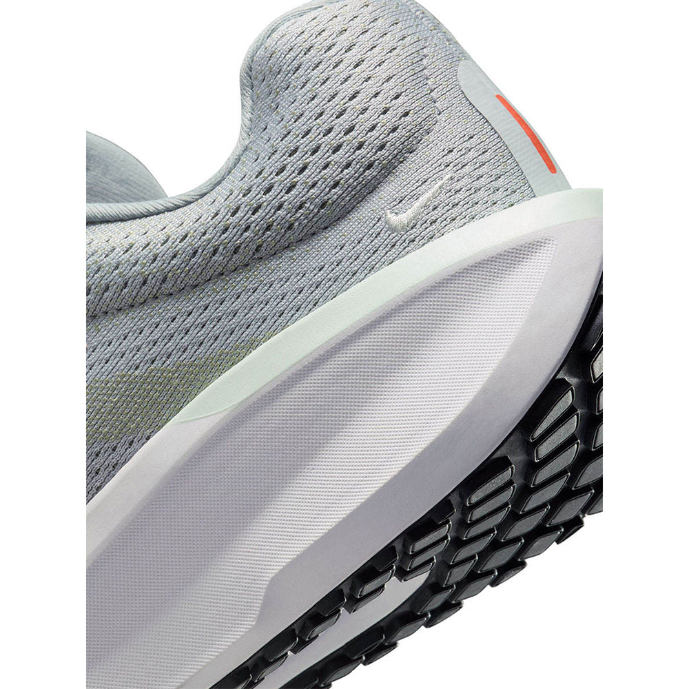 NIKE Winflo 11 Women's Running Shoes