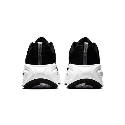 NIKE Vomero Plus Extra Wide รองเท้าวิ่งผู้ชาย