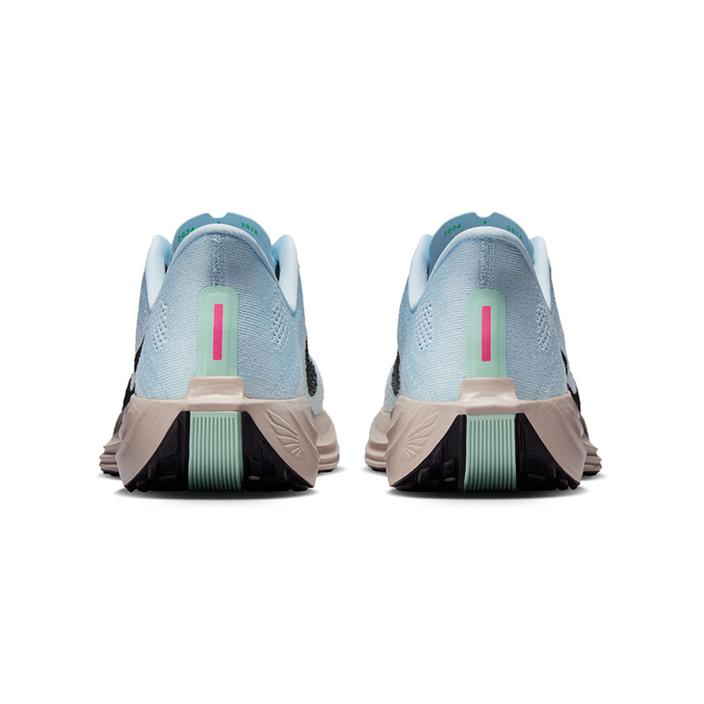 NIKE Pegasus Plus รองเท้าวิ่งผู้ชาย