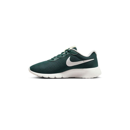 NIKE Tanjun EasyOn Kids Lifestyle Shoes - Supersports Thailand