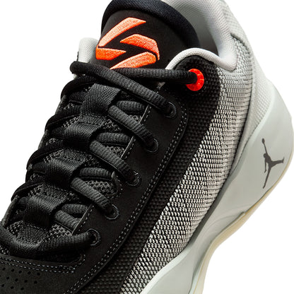 NIKE Luka .77 PF "Gone Camping" Men's Basketball Shoes - Supersports Thailand