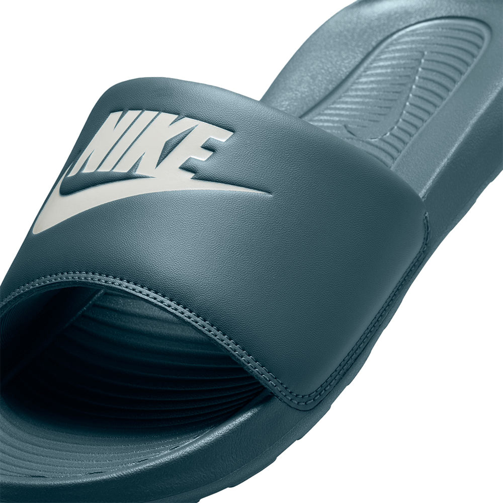 NIKE Victori One รองเท้าแตะผู้ชาย