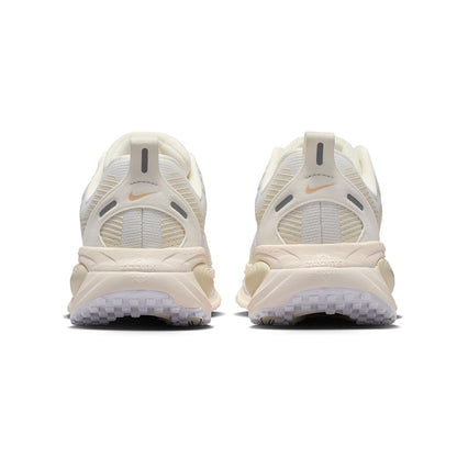 NIKE Vomero 18 Women's Running Shoes - Supersports Thailand