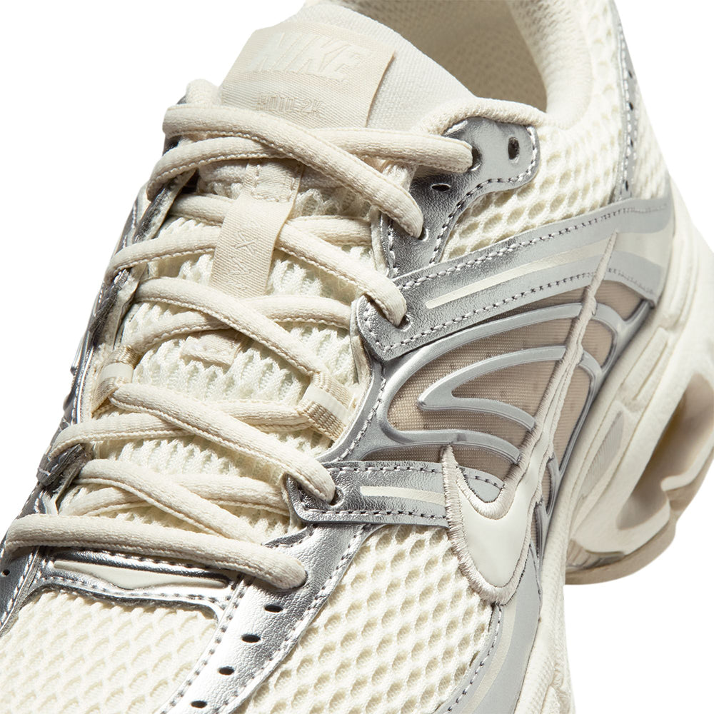 NIKE Air Max Moto 2K Women's Lifestyle Shoes