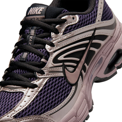 NIKE Air Max Moto 2K รองเท้าลำลองผู้หญิง