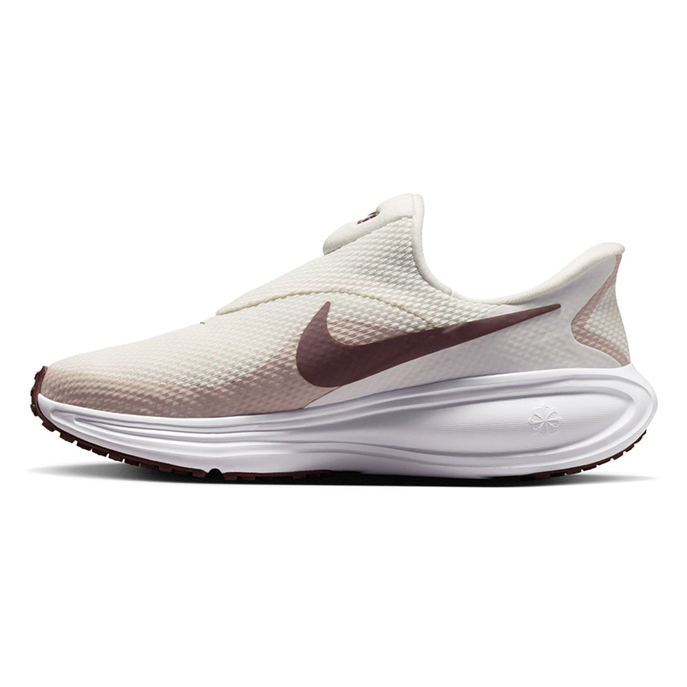 NIKE Revolution 8 EasyOn Women's Running Shoes - Supersports Thailand