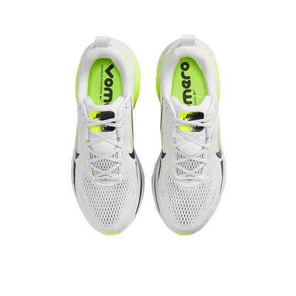 NIKE Vomero 18 รองเท้าวิ่งผู้ชาย