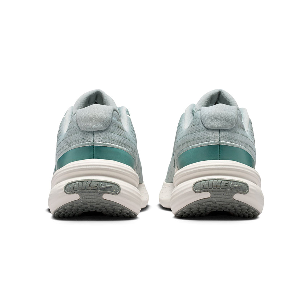 NIKE Uplift SC รองเท้าลำลองผู้ชาย Supersports Thailand