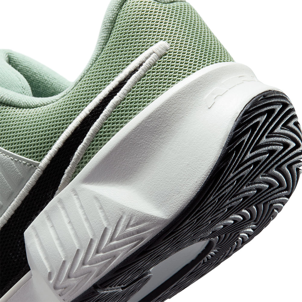 NIKE Zoom GP Challenge Pro Men's Tennis Shoes - Supersports Thailand Supersports Thailand