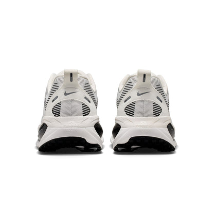 NIKE Vomero 18 Men's Running Shoes - Supersports Thailand