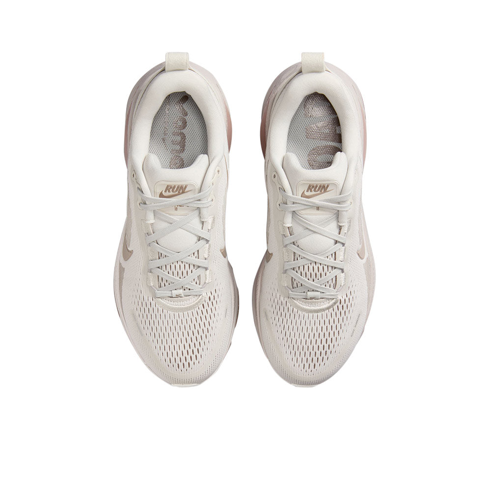 NIKE Vomero 18 Women's Running Shoes