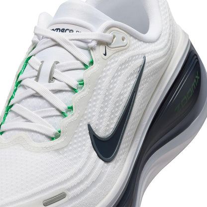 NIKE Vomero Plus รองเท้าวิ่งผู้ชาย