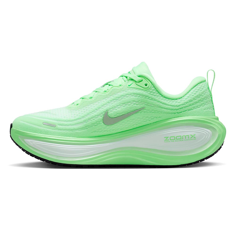 NIKE Vomero Plus รองเท้าวิ่งผู้หญิง Supersports Thailand