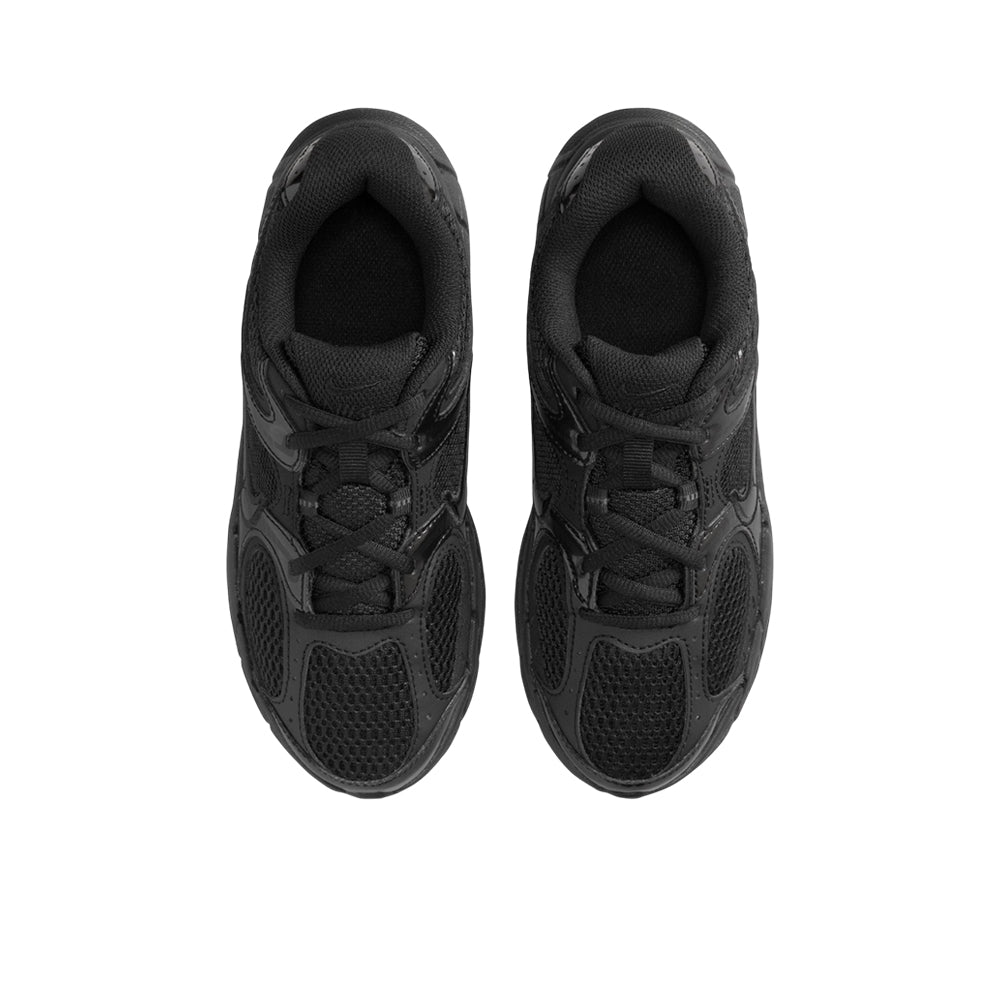 NIKE V5 RNR Boys Running Shoes