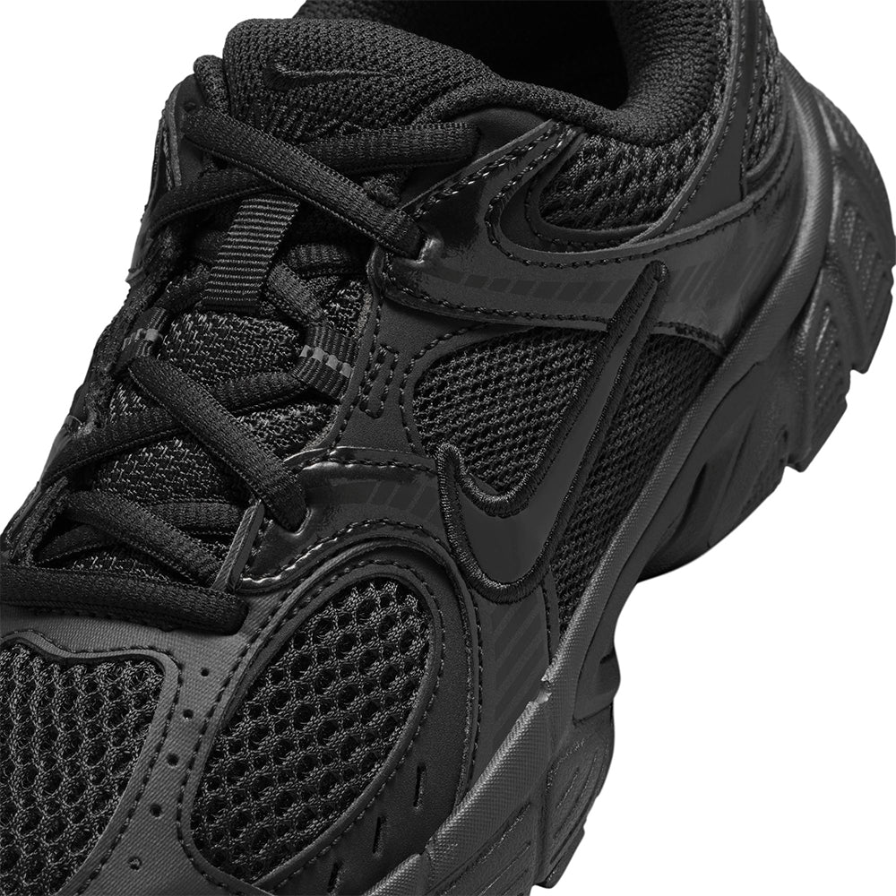 NIKE V5 RNR Boys Running Shoes