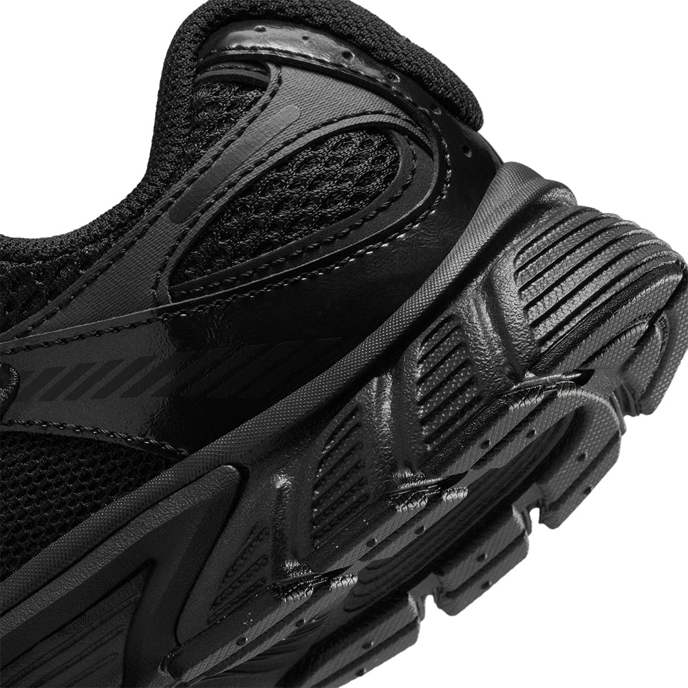 NIKE V5 RNR Boys Running Shoes