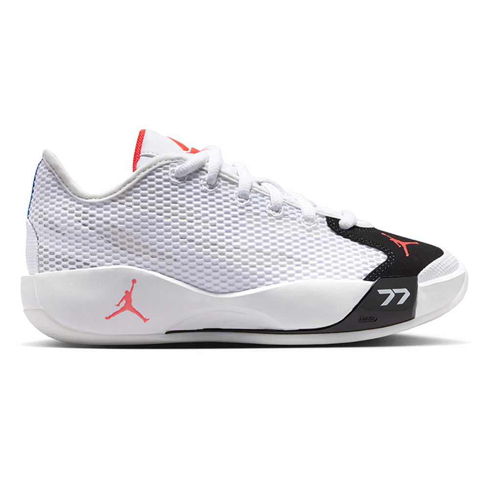 NIKE Luka 77 "Bred" Kids Basketball Shoes - Supersports Thailand