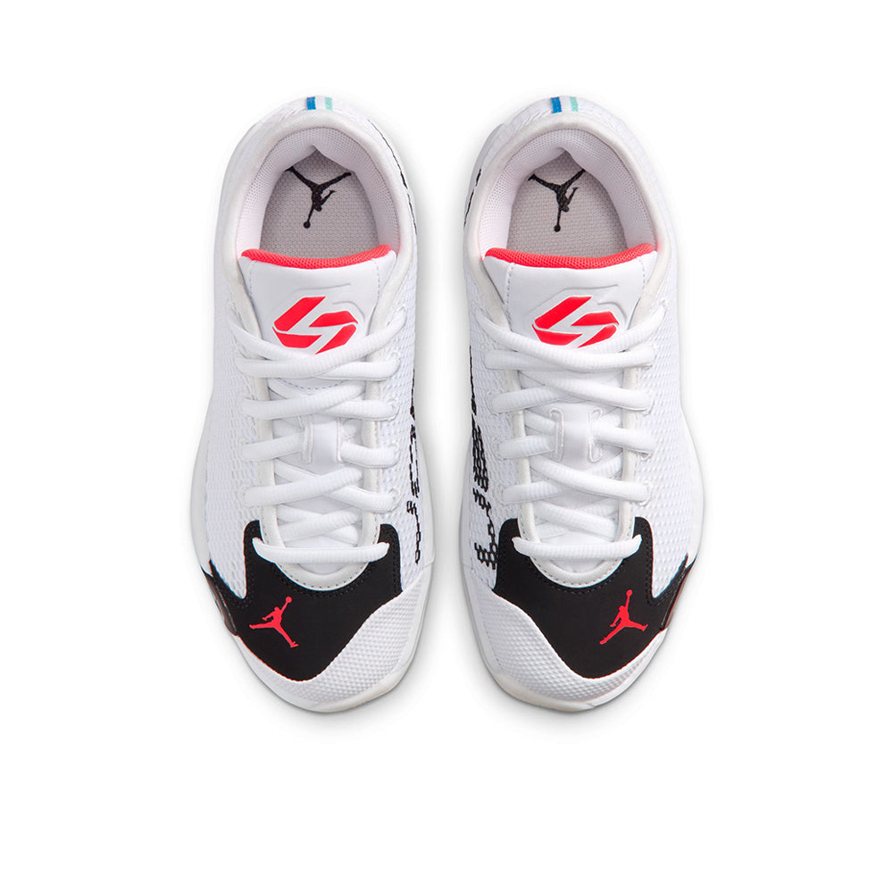 NIKE Luka 77 "Bred" Kids Basketball Shoes - Supersports Thailand Supersports Thailand