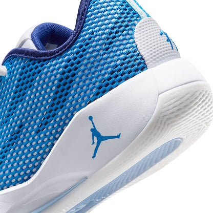 NIKE Luka 77 "Bred" Kids Basketball Shoes - Supersports Thailand
