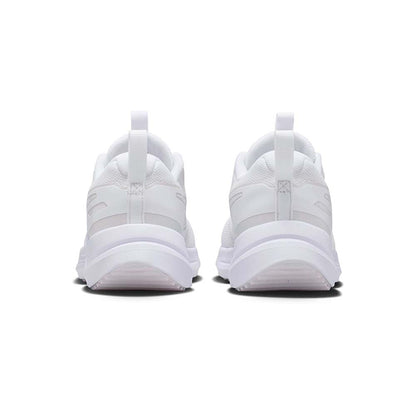 NIKE Cosmic Runner รองเท้าวิ่งเด็ก
