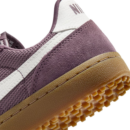 NIKE Field General Women's Lifestyle Shoes - Supersports Thailand