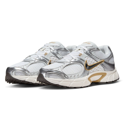 NIKE V5 RNR Men's Lifestyle Shoes - Supersports Thailand