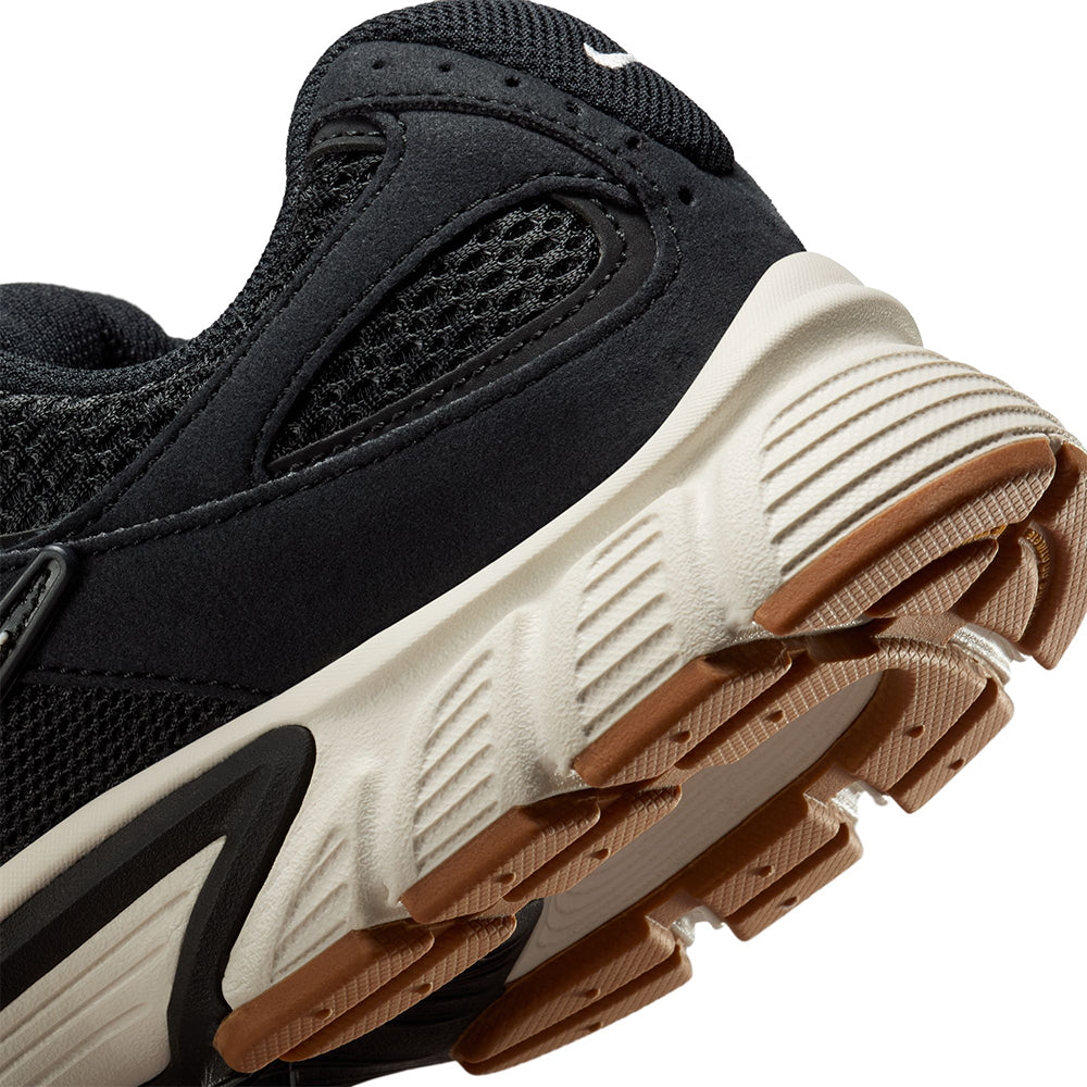 NIKE V5 RNR Women's Lifestyle Shoes Supersports Thailand