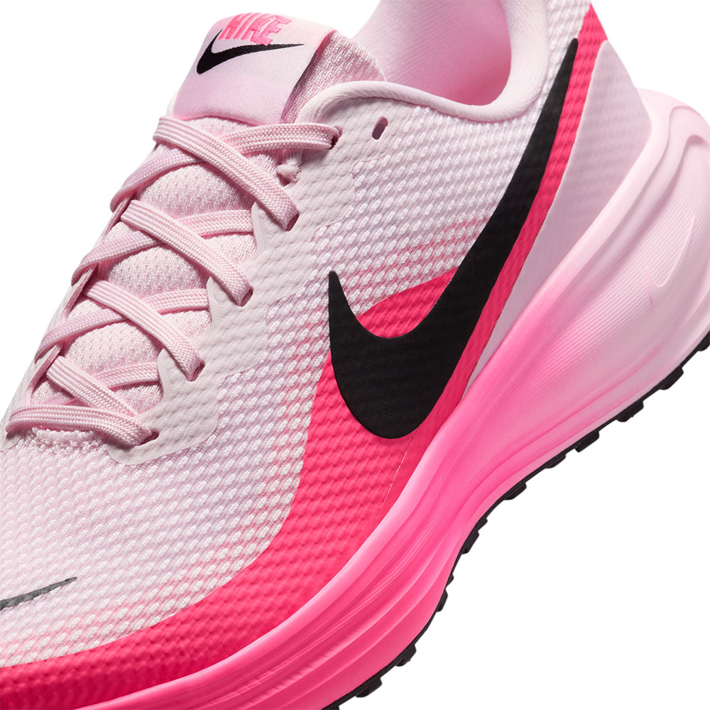 NIKE Revolution 8 Women's Running Shoes