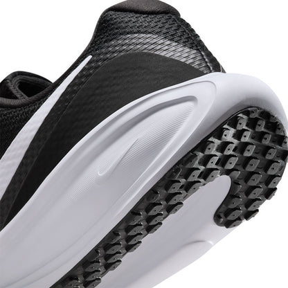 NIKE Revolution 8 รองเท้าวิ่งผู้หญิง