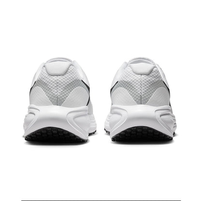 NIKE Revolution 8 รองเท้าวิ่งผู้หญิง