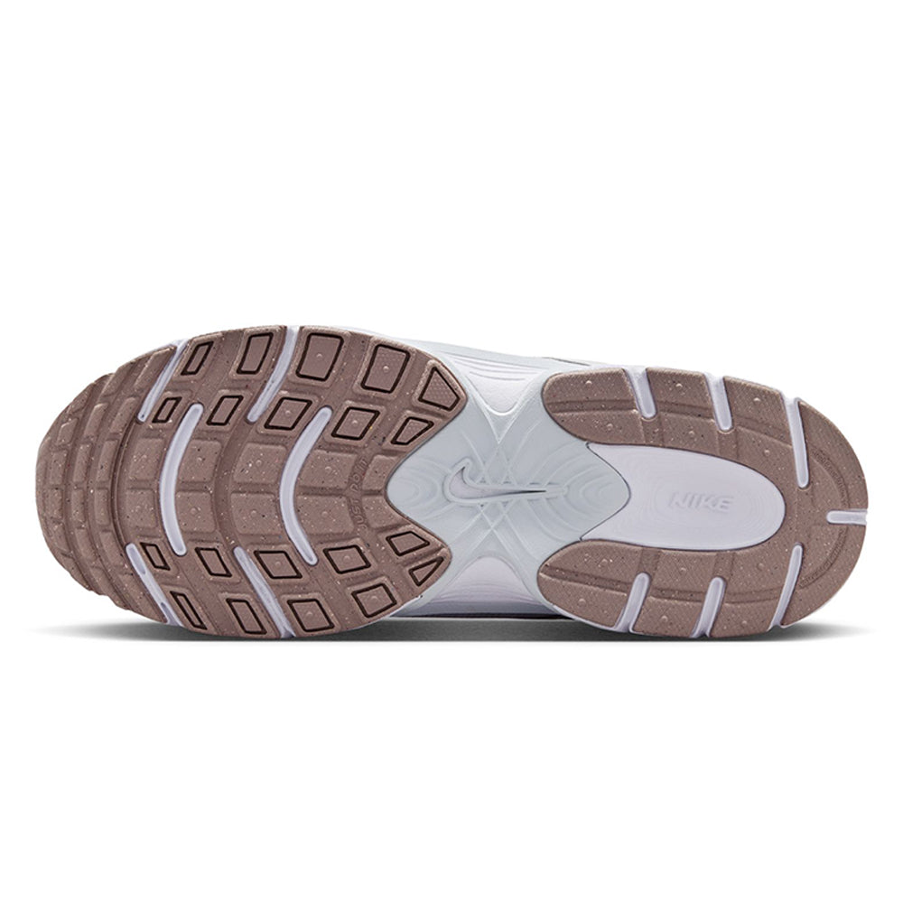 NIKE V5 RNR Boys Running Shoes - Supersports Thailand