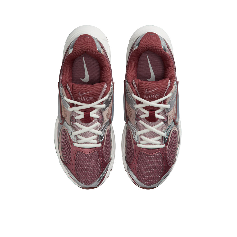 NIKE V5 RNR รองเท้าลำลองผู้หญิง