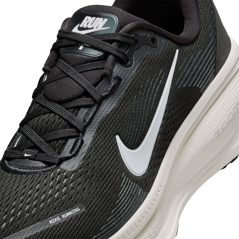 NIKE Vomero 18 Women's Running Shoes