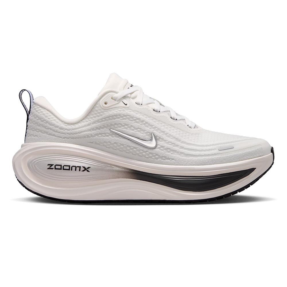 NIKE Vomero Plus รองเท้าวิ่งผู้หญิง Supersports Thailand