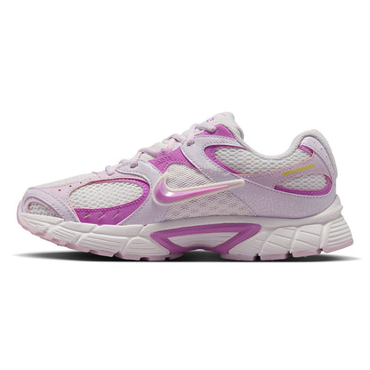 NIKE V5 RNR Women's Lifestyle Shoes