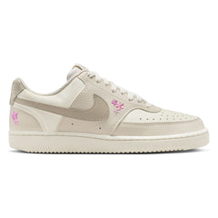 NIKE Court Vision Low SE "Stitched Floral" รองเท้าลำลองผู้หญิง