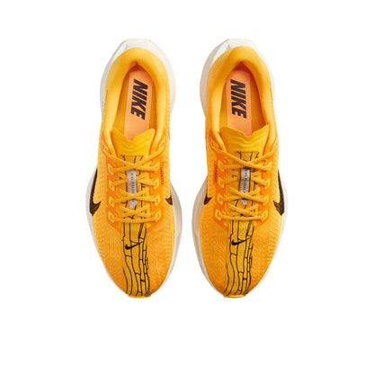 NIKE Pegasus Plus LV8 รองเท้าวิ่งผู้ชาย