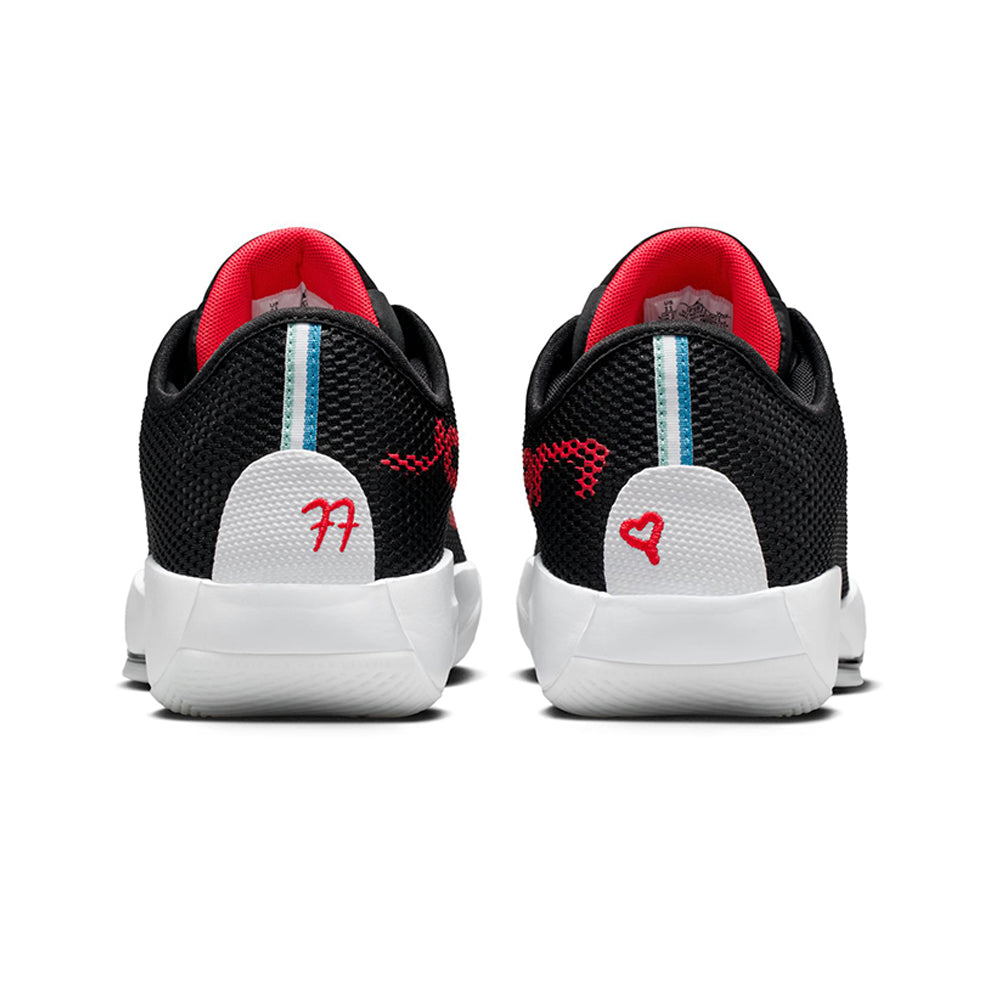 NIKE Luka 77 'Bred' Kids Basketball Shoes - Supersports Thailand
