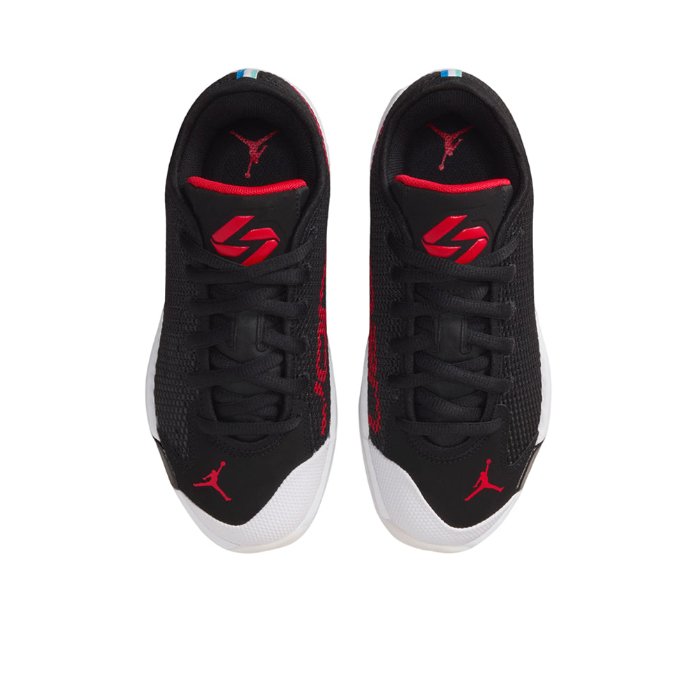 NIKE Luka 77 "Bred" Kids Basketball Shoes - Supersports Thailand Supersports Thailand