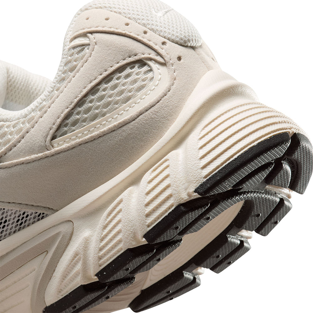 NIKE V5 RNR Women's Lifestyle Shoes - Supersports Thailand Supersports Thailand