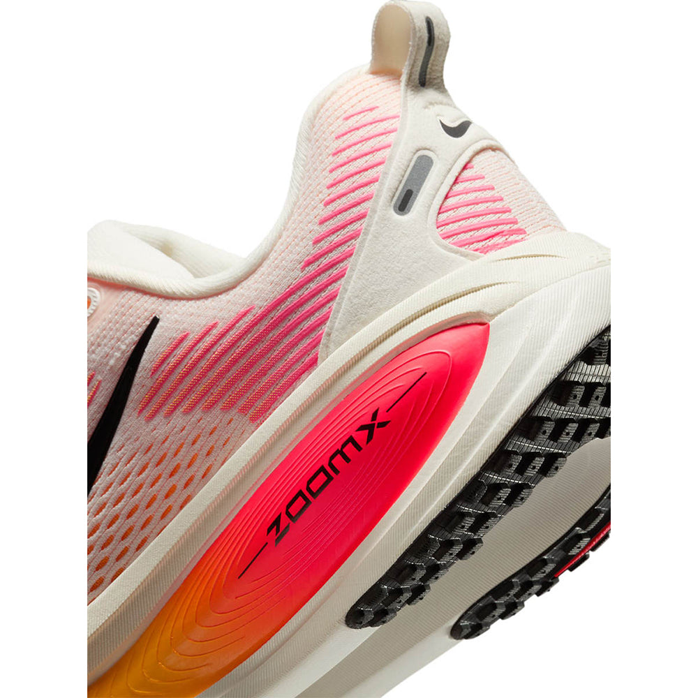 NIKE Vomero 18 Women's Running Shoes