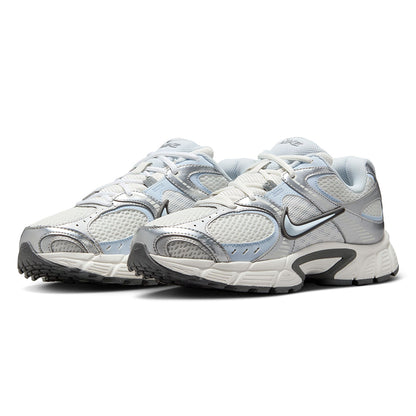 NIKE V5 RNR รองเท้าลำลองผู้หญิง