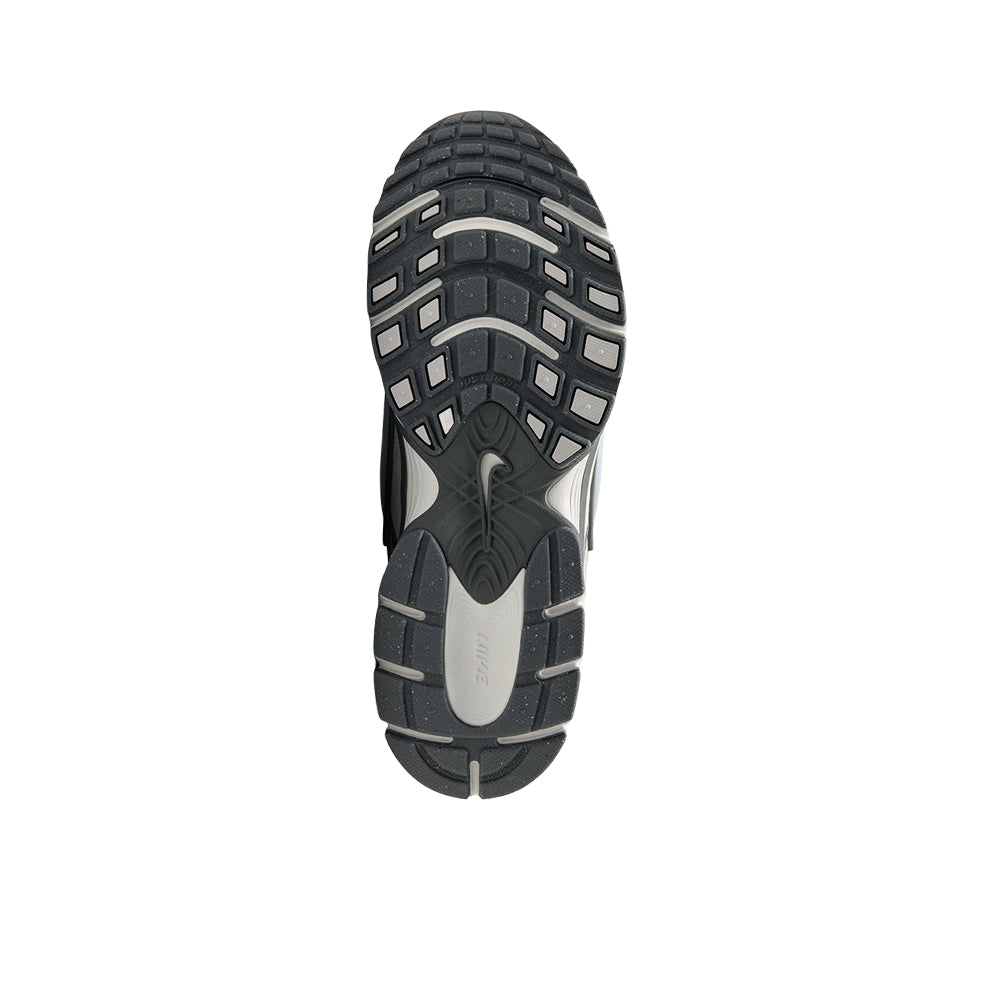 NIKE V5 RNR รองเท้าลำลองผู้หญิง