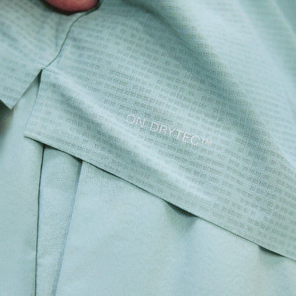 ON RUNNING Court-T เสื้อเทนนิสผู้ชาย