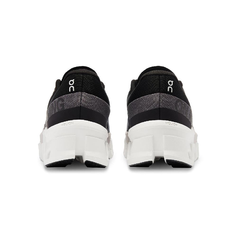 ON RUNNING Cloudmonster 2 รองเท้าวิ่งผู้ชาย