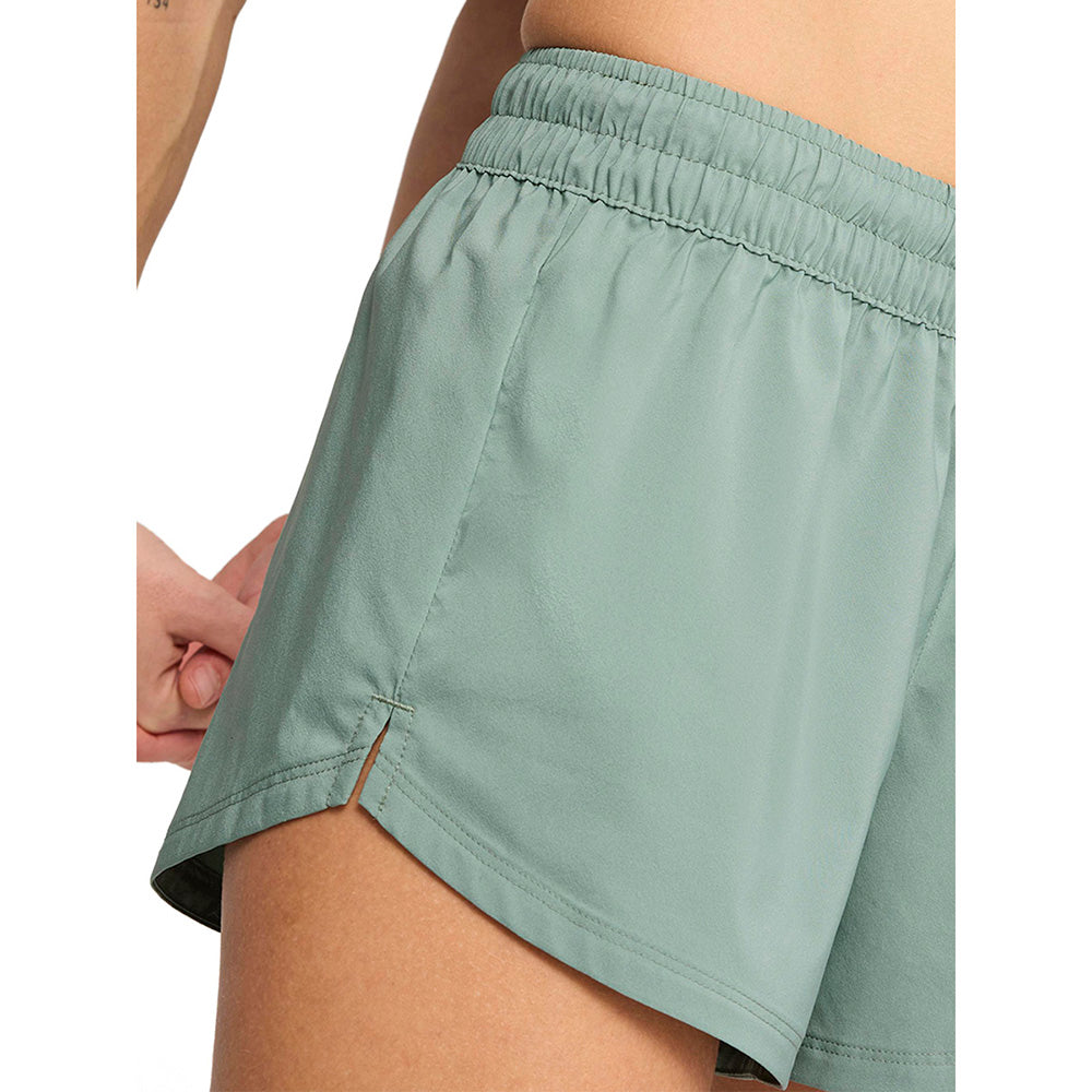 PUMA TAD Essentials Women's Training Shorts