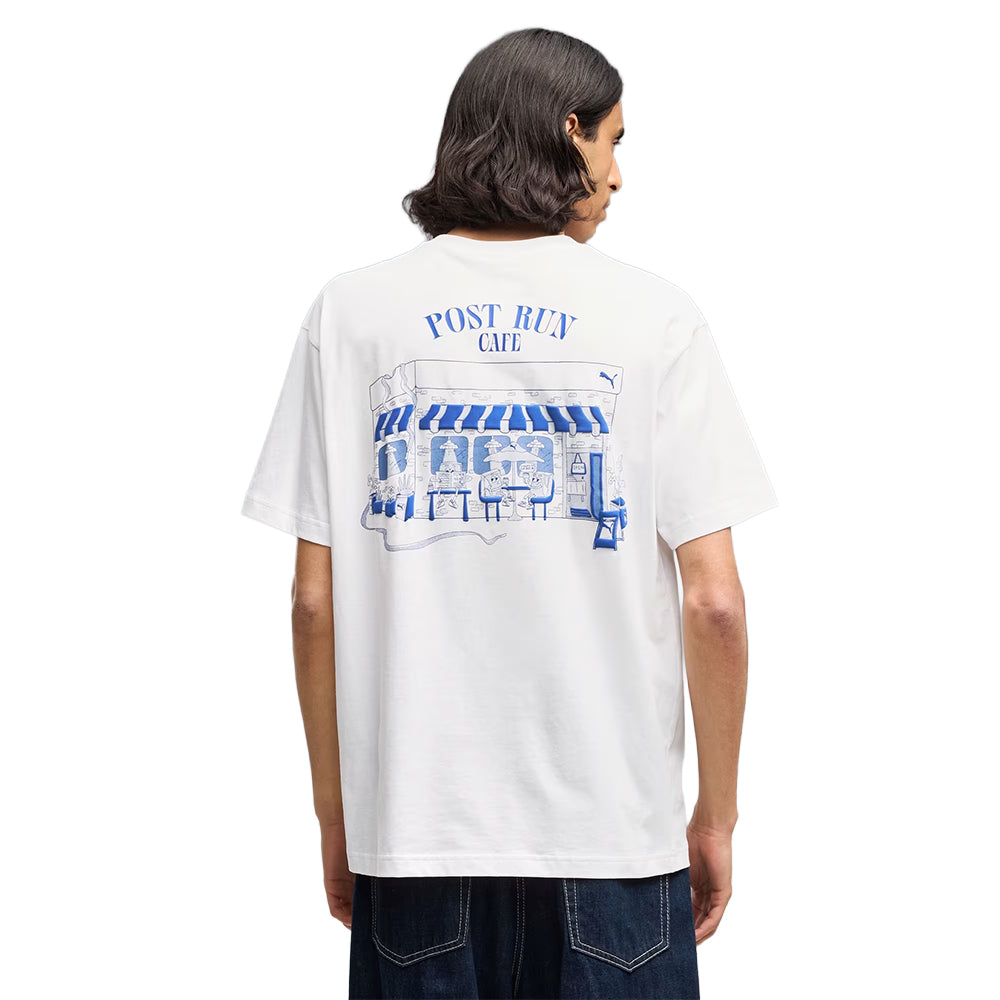PUMA Graphic Cafe Relaxed เสื้อยืดผู้ชาย Supersports Thailand