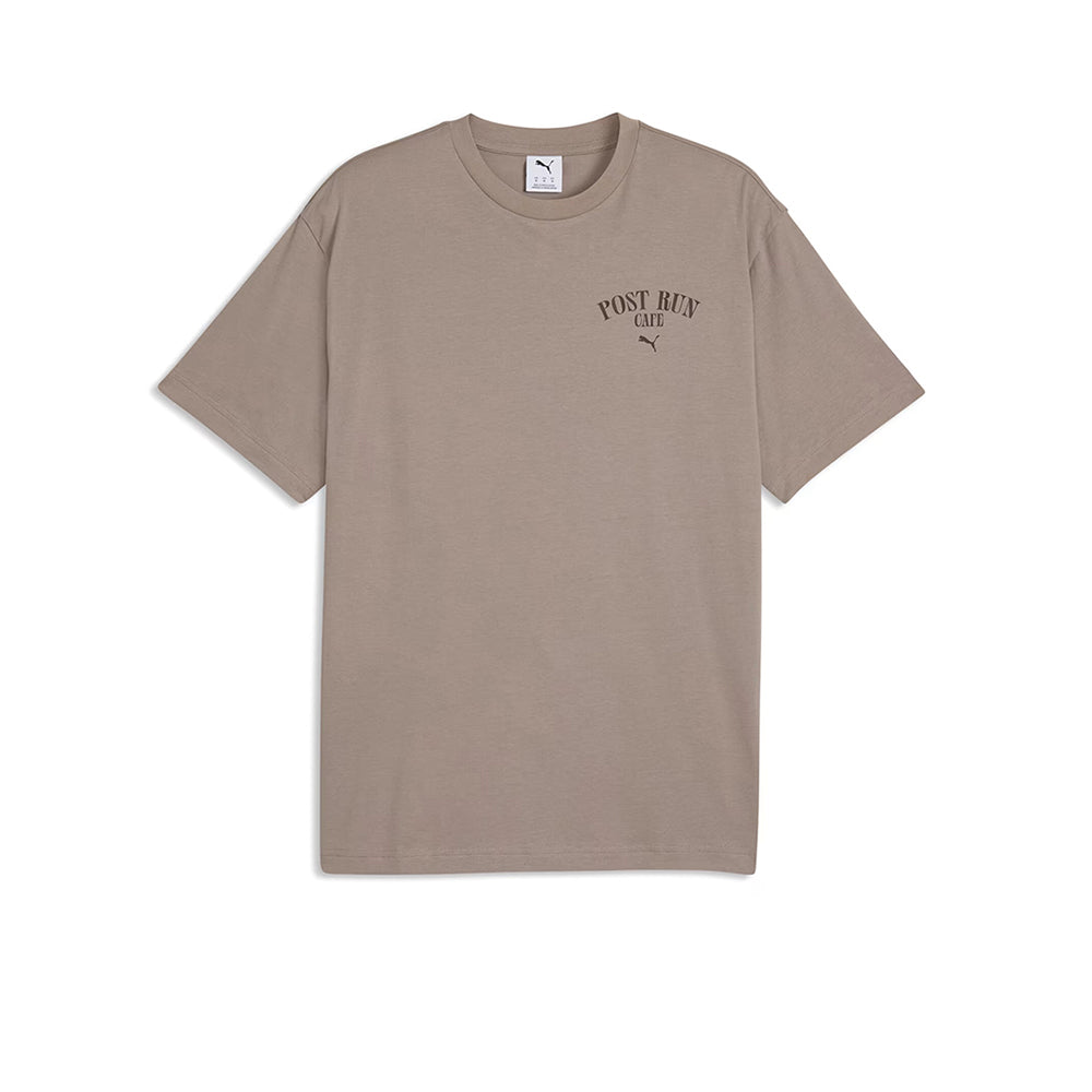 PUMA Graphic Cafe Relaxed เสื้อยืดผู้ชาย Supersports Thailand