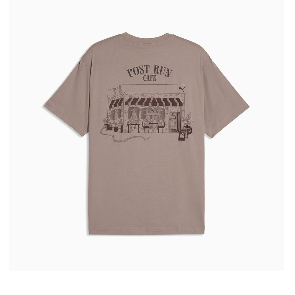 PUMA Graphic Cafe Relaxed เสื้อยืดผู้ชาย Supersports Thailand