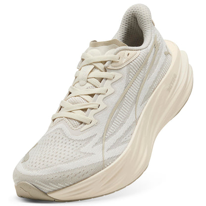 PUMA Deviate Pure NITRO™ รองเท้าวิ่งผู้หญิง